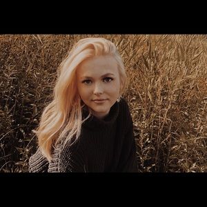 Meet your Posher, Justine